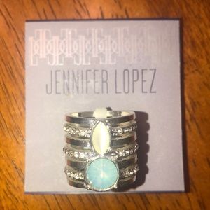 “Jennifer Lopez” collection ring